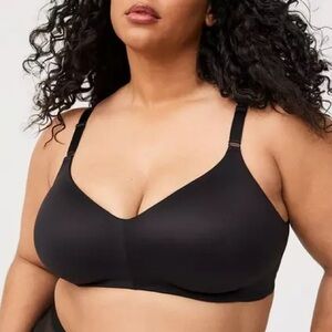 Torrid Dream Wire Free Lightly Lined Bra Womens Size 50D Adjustable Strap NEW